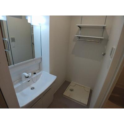 エルマーⅠ 207【管理NO：1-028105201-02070】 ★家具家電は申し込み後に搬入します★ ★2026年08月中旬入居可能★の物件写真6