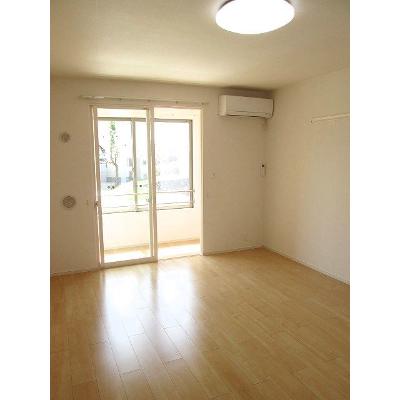 サンフラワーＡ 102【管理NO：1-022975301-01020】 ★家具家電は申し込み後に搬入します★ ★2026年11月上旬入居可能★の物件写真2