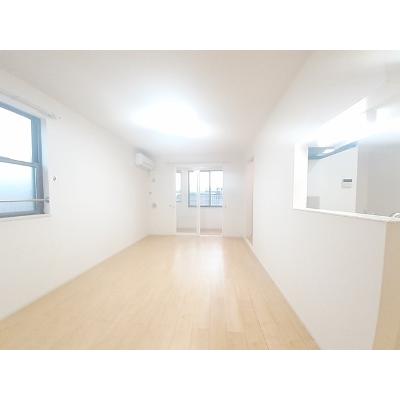 Ｌｕｍｔｅｒｅ東横 201【管理NO：1-021359501-02010】 ★家具家電は申し込み後に搬入します★の物件写真2