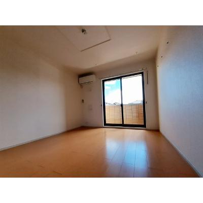 サニーヒルズ城山 102【管理NO：1-019778401-01020】 ★家具家電は申し込み後に搬入します★の物件写真2
