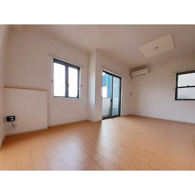 フォーチュン・プレイス 103【管理NO：1-017880401-01030】 ★家具家電は申し込み後に搬入します★の物件写真2