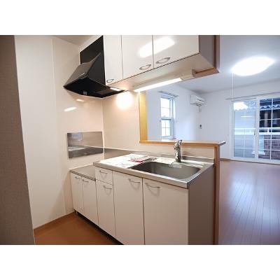 ウララ 101【管理NO：1-014484501-01010】 ★家具家電は申し込み後に搬入します 2026年08月上旬入居可能の物件写真3