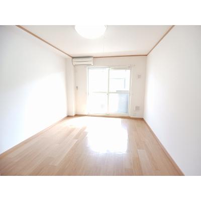 スカイビレッジ２１ 204【管理NO：1-013411401-02040】 ★家具家電は申し込み後に搬入しますの物件写真2