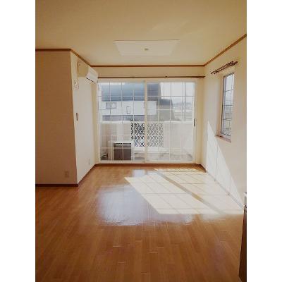 エスポワール 201【管理NO：1-007285601-02010】 ★家具家電は申し込み後に搬入します★ ★2026年09月上旬入居可能★の物件写真2