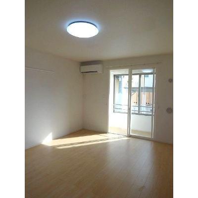 サンバティークＢ 104【管理NO：1-024616502-01040】 ★家具家電は申し込み後に搬入します 2026年09月上旬入居可能の物件写真2