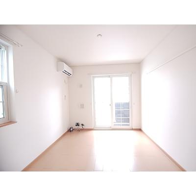 カメリアコート 102【管理NO：1-014689501-01020】 ★家具家電は申し込み後に搬入します★の物件写真2