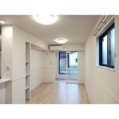 ル・ボートン 101【管理NO：1-027928101-01010】 ★家具家電は申し込み後に搬入しますの物件写真2