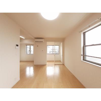 カランドリエ 201【管理NO：1-022763701-02010】 ★家具家電は申し込み後に搬入します 2026年08月中旬入居可能の物件写真2