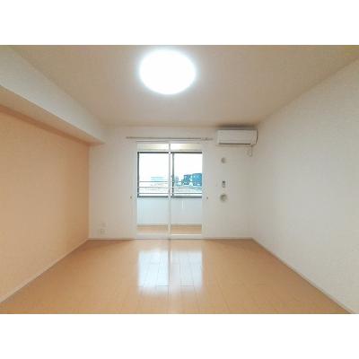 ヴィル・フォーレⅤ 202【管理NO：1-018003701-02020】 ★家具家電は申し込み後に搬入しますの物件写真2