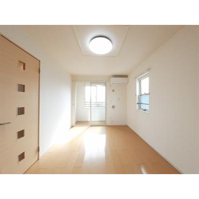ニューシティ下堀Ⅰ 204【管理NO：1-017975401-02040】 ★家具家電は申し込み後に搬入しますの物件写真2