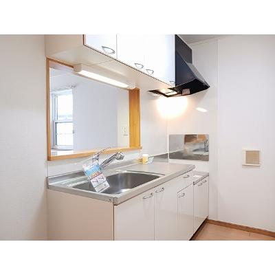 グロワールＥ 101【管理NO：1-015150005-01010】 ★家具家電は申し込み後に搬入します 2026年07月中旬入居可能の物件写真3