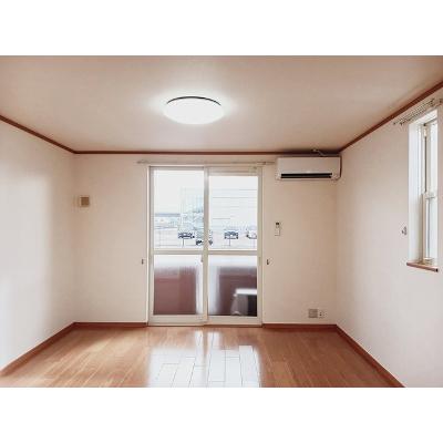 ヴィラ・アミティⅤ 105【管理NO：1-013448901-01050】 ★家具家電は申し込み後に搬入しますの物件写真2