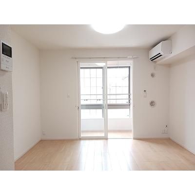 ルポゼ 202【管理NO：1-023098101-02020】 ★家具家電は申し込み後に搬入しますの物件写真2