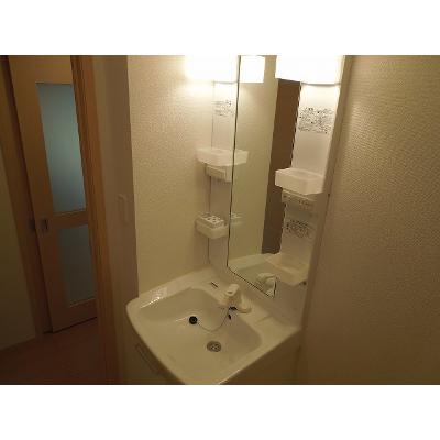 グランデ　フエンテ 203【管理NO：1-016995901-02030】 ★家具家電は申し込み後に搬入します 2026年08月中旬入居可能の物件写真6