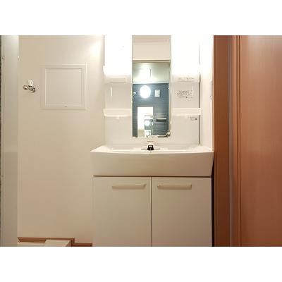 クロンドールⅡ 204【管理NO：1-015372102-02040】 ★家具家電は申し込み後に搬入します★の物件写真6