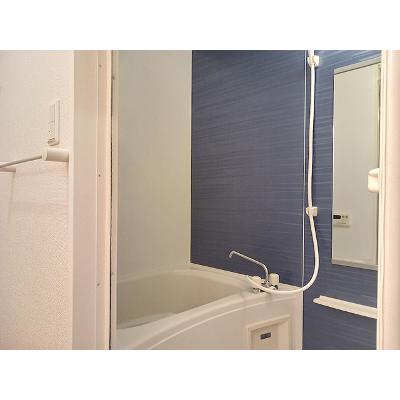 クロンドールⅡ 201【管理NO：1-015372102-02010】 ★家具家電は申し込み後に搬入します★の物件写真4