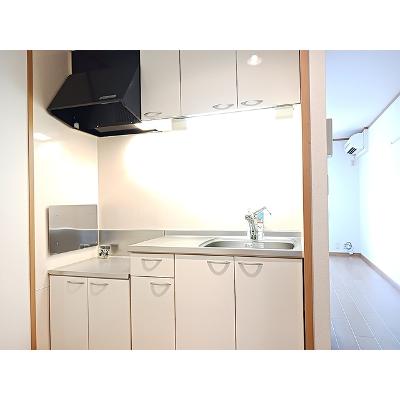 ウエスト・モンターニュＡ 202【管理NO：1-014010301-02020】 ★家具家電は申し込み後に搬入します★ ★2026年10月中旬入居可能★の物件写真3