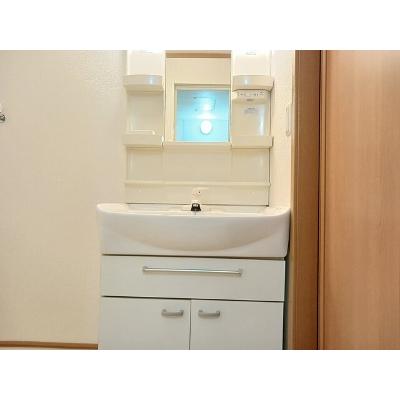 エレガンス・フィオーレ 202【管理NO：1-012974801-02020】 ★家具家電は申し込み後に搬入しますの物件写真6