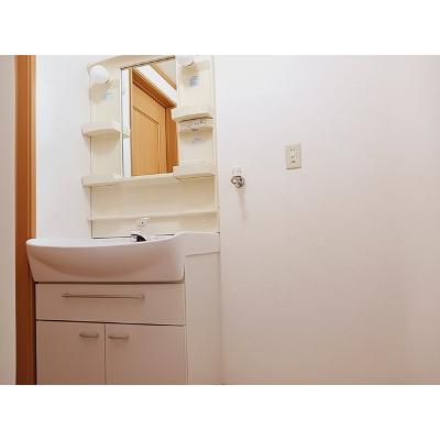 プリムローズⅡ 101【管理NO：1-012341002-01010】 ★家具家電は申し込み後に搬入しますの物件写真6