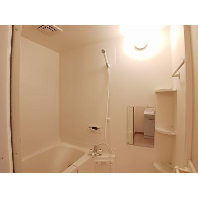 ウィルモアⅡＣ 204【管理NO：1-011885503-02040】 ★家具家電は申し込み後に搬入します★の物件写真4