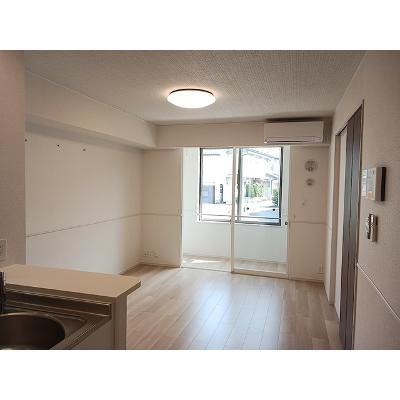 スプリング　ファインⅡ 104【管理NO：1-027051102-01040】 ★家具家電は申し込み後に搬入します 2026年07月中旬入居可能の物件写真2