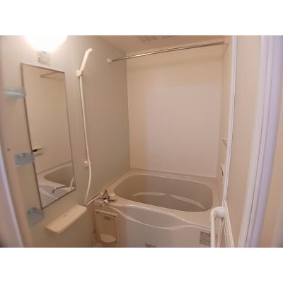 グランティス 101【管理NO：1-017327901-01010】 ★家具家電は申し込み後に搬入しますの物件写真4