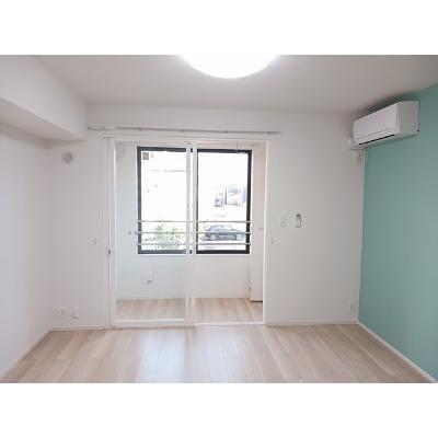 ミラノⅥ　Ｂ 202【管理NO：1-027438802-02020】 ★家具家電は申し込み後に搬入しますの物件写真2