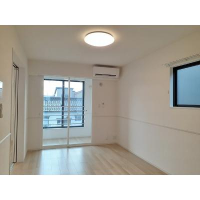 ミラノⅤ　Ｂ 201【管理NO：1-026357102-02010】 ★家具家電は申し込み後に搬入します 2026年08月中旬入居可能の物件写真2