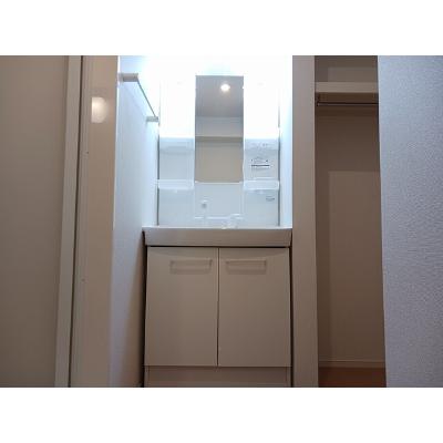アリア 203【管理NO：1-022669401-02030】 ★家具家電は申し込み後に搬入しますの物件写真6