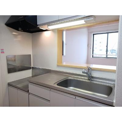 クロッシングⅡＡ 203【管理NO：1-018030401-02030】 ★家具家電は申し込み後に搬入しますの物件写真3