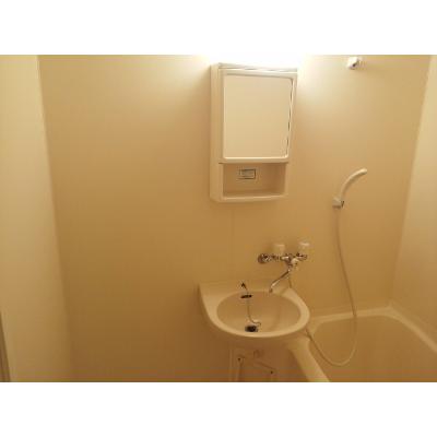 ビハーラ連 402【管理NO：1-099181201-04020】 ★家具家電は申し込み後に搬入します★の物件写真6