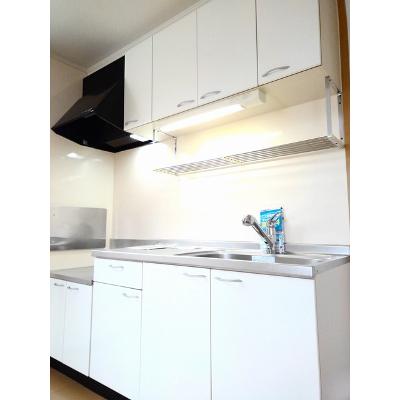 ソレイユⅠ 201【管理NO：1-014563701-02010】 ★家具家電は申し込み後に搬入します★の物件写真3