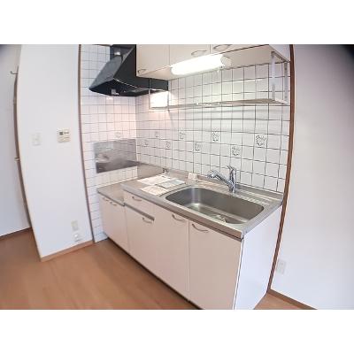 ジュアン雅 201【管理NO：1-011588801-02010】 ★家具家電は申し込み後に搬入します★の物件写真3