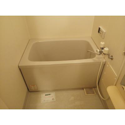 ノーブル１ 103【管理NO：1-010297601-01030】 ★家具家電は申し込み後に搬入します★の物件写真4