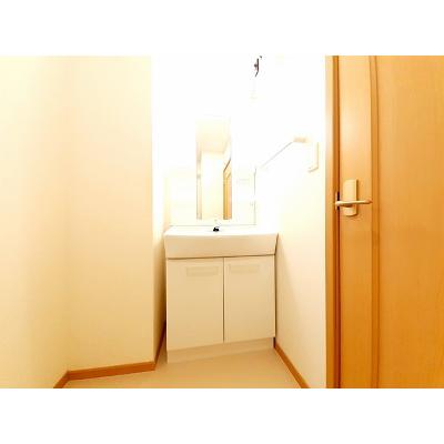 モンソレイユⅡ 204【管理NO：1-013709702-02040】 ★家具家電は申し込み後に搬入します★の物件写真6
