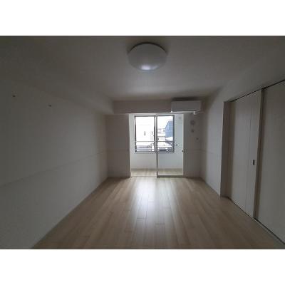 ブライト　スクエアⅢ 203【管理NO：1-027248001-02030】 ★家具家電は申し込み後に搬入します 2026年08月中旬入居可能の物件写真2