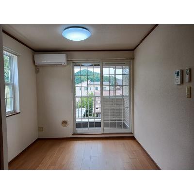カーサ　Ｈａｎａ　Ｂ棟 202【管理NO：1-011849102-02020】 ★家具家電は申し込み後に搬入します★の物件写真2
