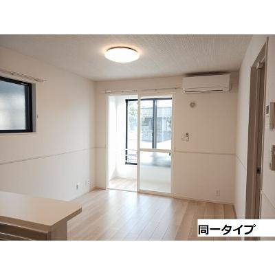 ステイズ　河合 104【管理NO：1-028698001-01040】 ★家具家電は申し込み後に搬入します★ ★2026年10月上旬入居可能★の物件写真2