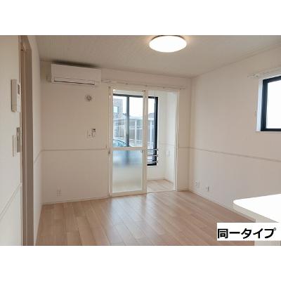 ステイズ　河合 101【管理NO：1-028698001-01010】 ★家具家電は申し込み後に搬入します 2026年10月上旬入居可能の物件写真2