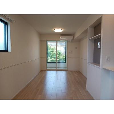 ヴィラ　アヴェニュー　ソラーレ 204【管理NO：1-026946301-02040】 ★家具家電は申し込み後に搬入しますの物件写真2