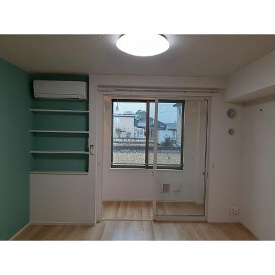 ヴィラ　ラルーチェ 103【管理NO：1-026740201-01030】 ★家具家電は申し込み後に搬入しますの物件写真2