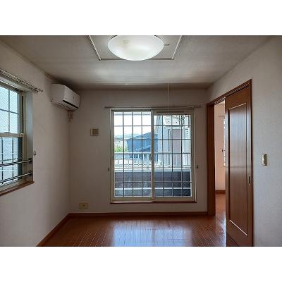 ファミール　ハウスⅤ　Ａ 203【管理NO：1-014093101-02030】 ★家具家電は申し込み後に搬入します 2026年07月下旬入居可能の物件写真2
