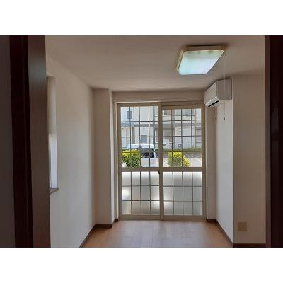 サウスプレイス 105【管理NO：1-009458801-01040】 ★家具家電は申し込み後に搬入します 2026年08月上旬入居可能の物件写真2