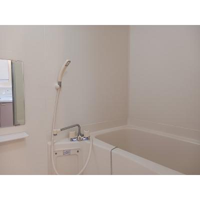 ノースショア 203【管理NO：1-007789801-02030】 ★家具家電は申し込み後に搬入しますの物件写真4