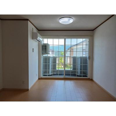 アルカサール幸　Ｂ 201【管理NO：1-007053402-02010】 ★家具家電は申し込み後に搬入します★の物件写真2