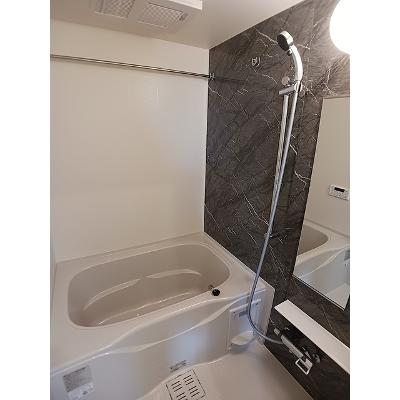ナナラーピカケ 303【管理NO：1-028352501-03030】 ★家具家電は申し込み後に搬入しますの物件写真4