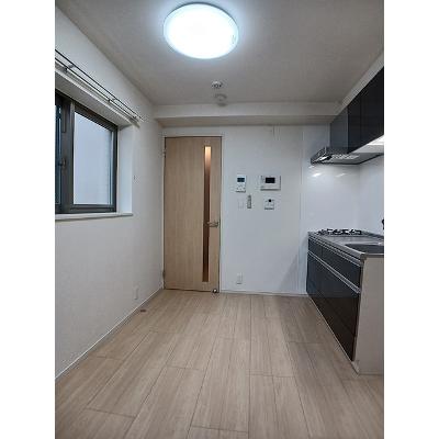 ＧＲＥＥＮ　ＧＲＯＶＥ 303【管理NO：1-024943701-03030】 ★家具家電は申し込み後に搬入しますの物件写真2