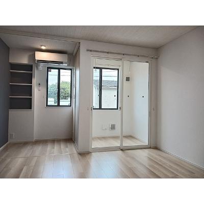エターナル　ヴィレッジⅢ 102【管理NO：1-028554602-01020】 ★家具家電は申し込み後に搬入します★の物件写真2