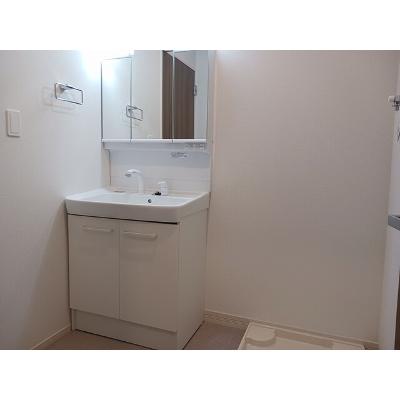 ヒカルサ甲府国母　ノースⅡ 203【管理NO：1-028507502-02030】 ★家具家電は申し込み後に搬入します★の物件写真6