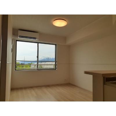 チェリーブロッサム 203【管理NO：1-027378701-02030】 ★家具家電は申し込み後に搬入します★の物件写真2